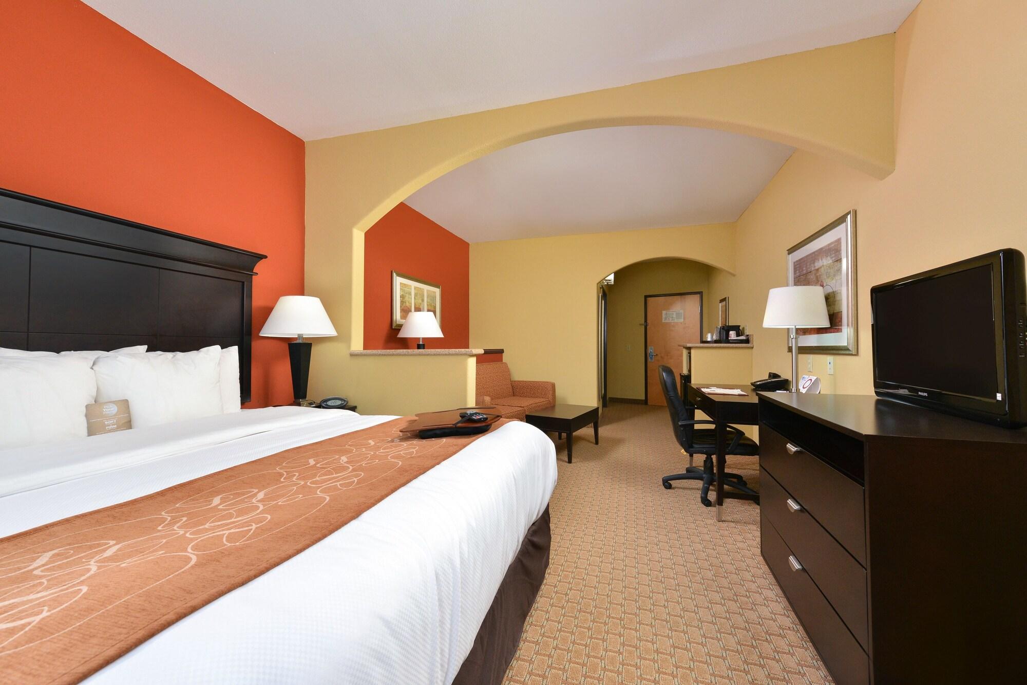 Comfort Suites Salina South Екстер'єр фото