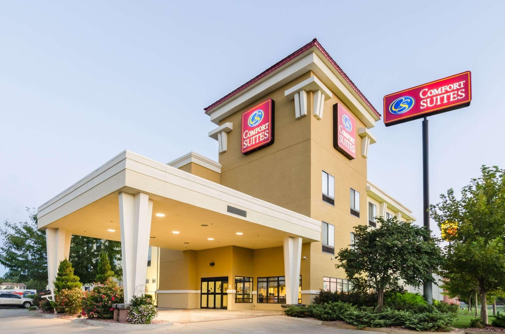 Comfort Suites Salina South Екстер'єр фото