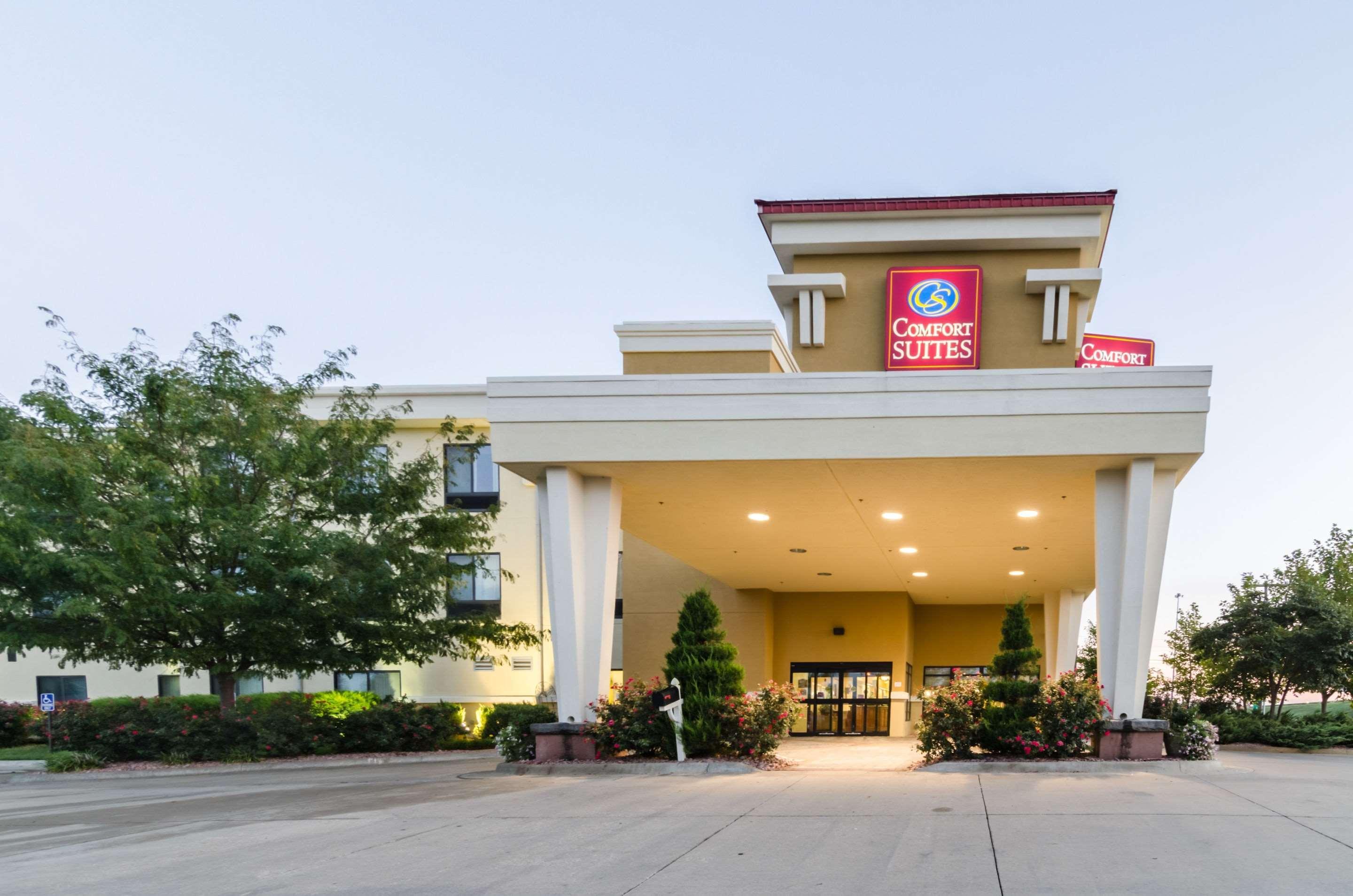 Comfort Suites Salina South Екстер'єр фото