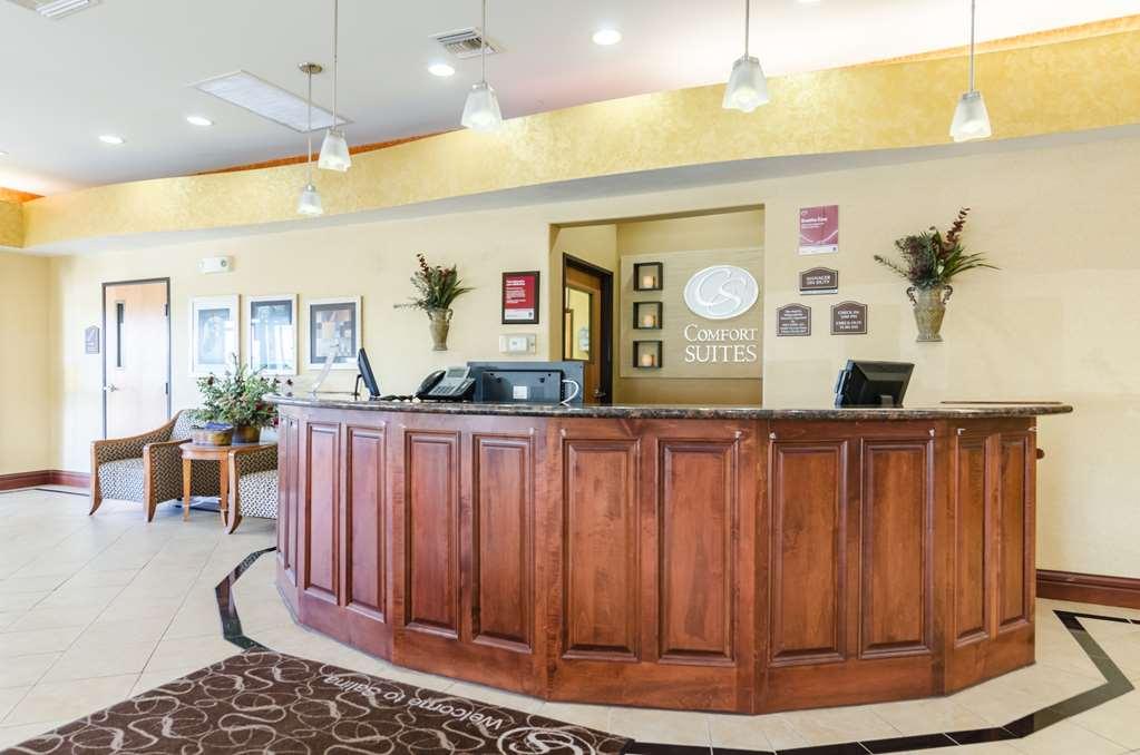 Comfort Suites Salina South Інтер'єр фото